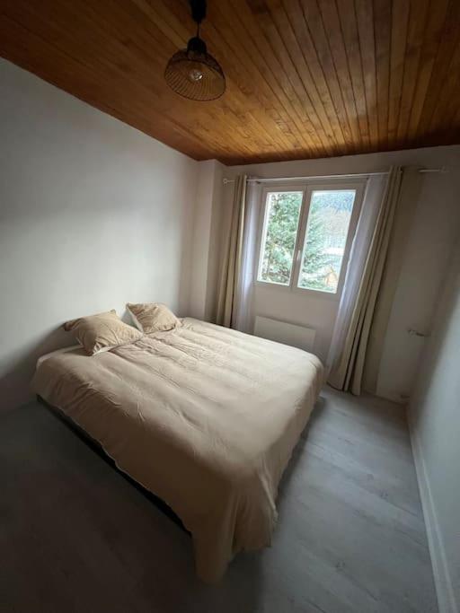 Appartement Style Chalet Standing 2 A 6 Personnes La Bourboule Luaran gambar